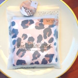 Kitsch Leopard Towel Pillow Cover NWT